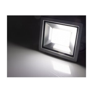 LED Fluter SlimLine CTF-SLT50 PIR – 50W, 5220?Lumen, IP65, 4000K, PIR-Bewegungsmelder, 230V