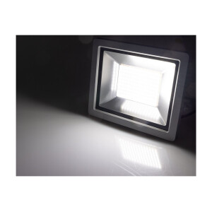 LED Fluter 100W – 9230 Lumen, 4000K, IP65, mit Stecker & 1,5?m Kabel