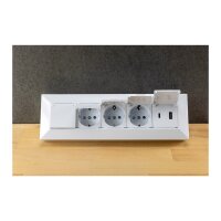 4-fach Steckdosenblock, USB-A+C, weiß 250V~/ 16A, USB 3,1A, PD, mit Klappen