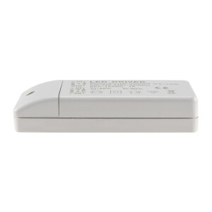 LED-Trafo "CT-12E-V2", 0,5-12W eckig Ein 220-240V, Aus 12V= Konstantspannung