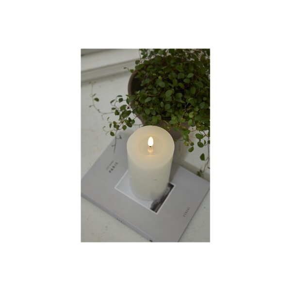 LED-Stumpenkerze Flamme Flow Weiß – 17,5?cm mit glänzender Vertiefung & Timer