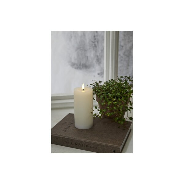 LED-Stumpenkerze Flamme Flow Weiß – 17,5?cm mit glänzender Vertiefung & Timer