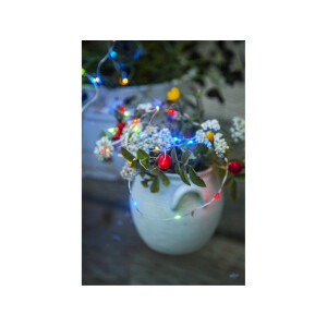 Solarlichterkette Dew Drop mit 50 LEDs RGB+W | 5?m | Solarbetrieben