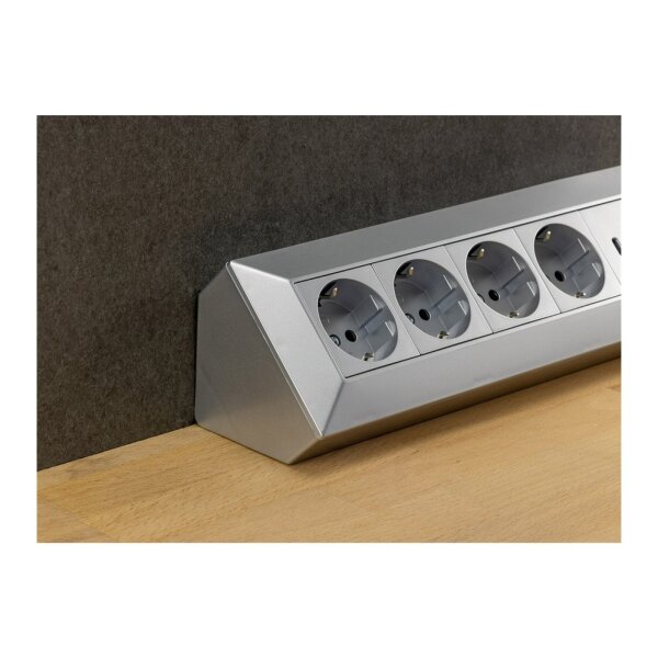 4-fach Steckdosenblock in Silber