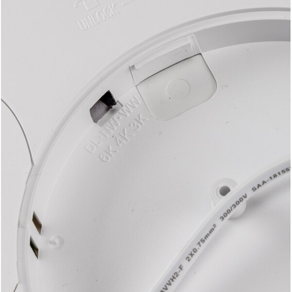 LED Deckenleuchte 23cm CCT – flach 18W 3000–6000K Santano