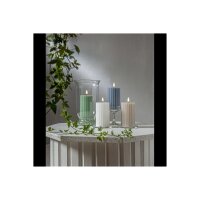 LED-Stumpenkerze Grün – 15?cm | Flamme Stripe mit Timer & Struktur