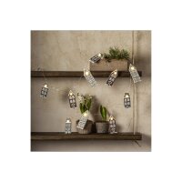 Lichterkette Villa – 10 Holzhäuschen mit warmweißen LEDs, Batterie, Timer