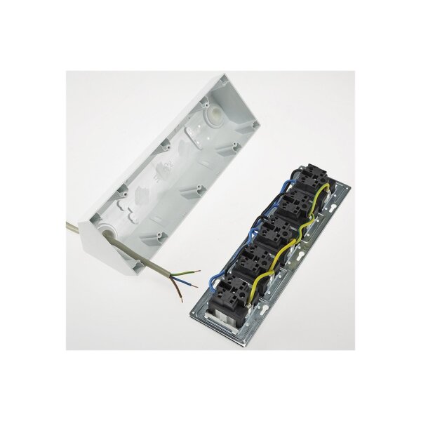 ChiliTec Steckdosenblock 5-fach Ecksteckdose 230V Küchensteckdose Aufbausteckdose mit 5 Steckplätzen Unterbau & Eck Montage für Arbeitsplatte Küche Werkstatt Weiß